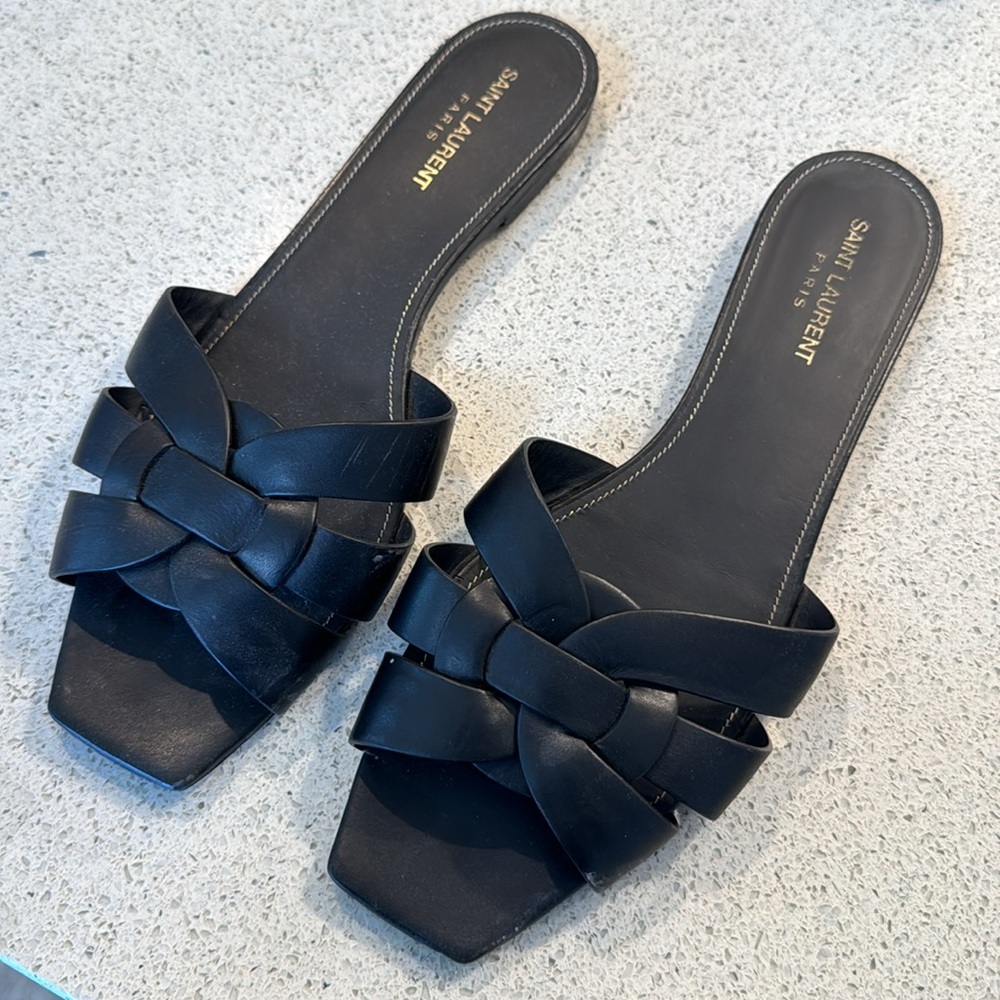 Saint Laurent Tribute flat sandal with box and dust bag - size 42